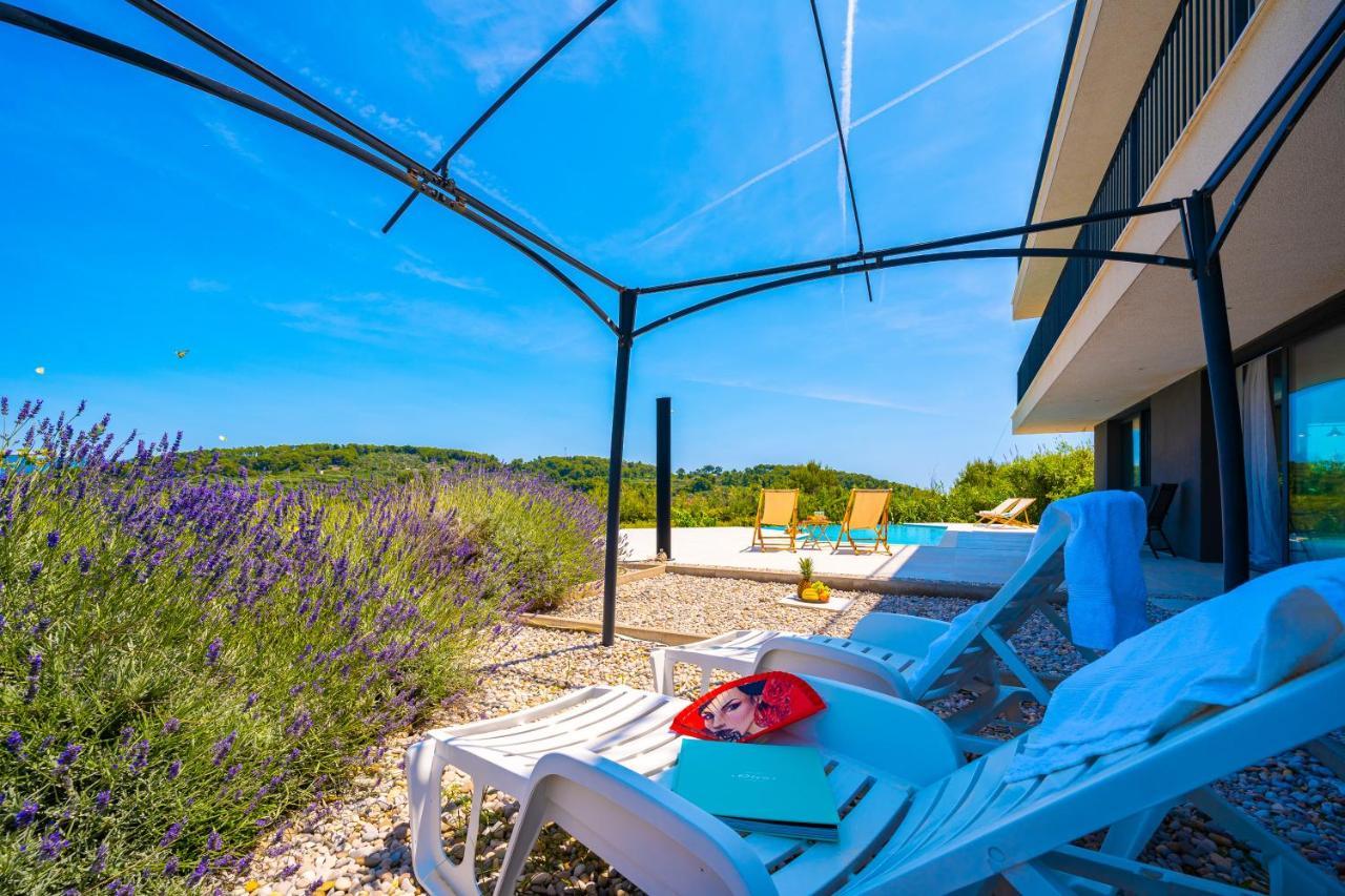 Luxury Hidden Oasis - Greca * Lumbarda
